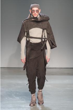 2018秋冬《Boris bidjan saberi》男装巴黎时装周走秀高清图片