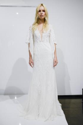 2019秋冬纽约《Rivini by Rita Vinieris》婚纱礼服发布会