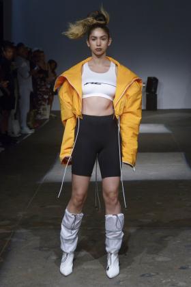 2019春夏纽约《reconstruct》女装发布会