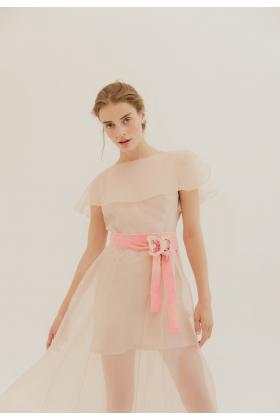 2019秋冬纽约《L.Wells》婚纱礼服发布会