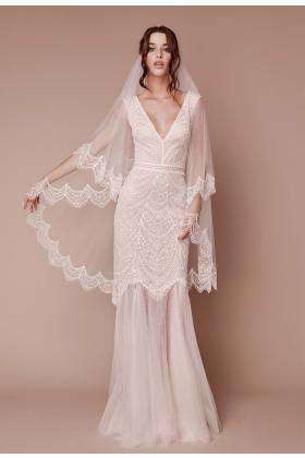 2019秋冬纽约《Tadashi Shoji》婚纱礼服发布会