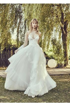 2019秋冬纽约《Elisabetta Polignano》婚纱礼服发布会