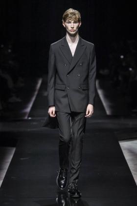 2020春夏巴黎Undercover男装发布会