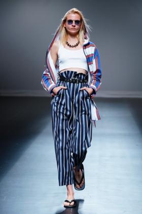 2019春夏东京《Muze》女装发布会