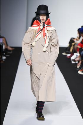 2019春夏首尔《BOURIE》女装发布会