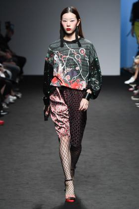 2019春夏首尔《Doucan》女装发布会