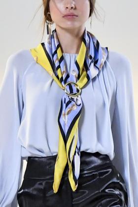 2021-2022秋冬女装品牌围巾精选款式