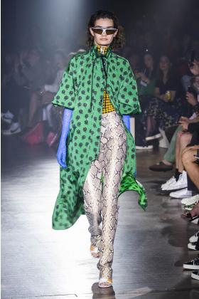 2019春夏巴黎《kenzo》女装发布会