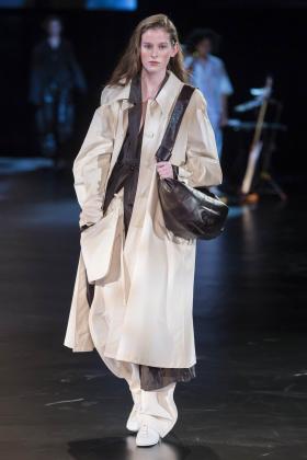 2019春夏巴黎《lemaire》女装发布会
