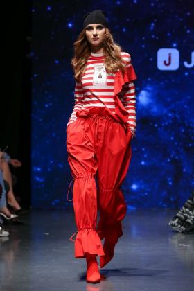 2019春夏迪拜《Jollychic》女装发布会
