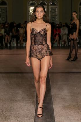 2021春夏布拉格TerezaVu女装内衣发布会