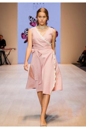 2019春夏白俄罗斯《новые》女装发布会