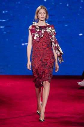 2019春夏纽约《calvin-klein》女装发布会