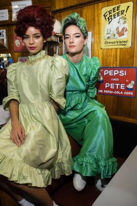 2019春夏纽约《batsheva》女装发布会