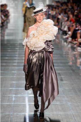 2019春夏纽约《marc-jacobs》女装发布会
