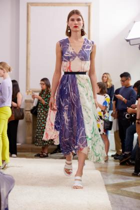 2019春夏纽约《marina-moscone》女装发布会