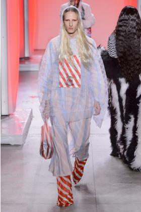 2018春夏《Maison the faux》男装纽约时装周走秀高清图片