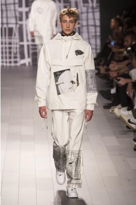 2018春夏《Rochambeau》男装纽约时装周走秀高清图片