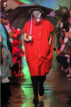 2018春夏《Raf simons》男装纽约时装周走秀高清图片