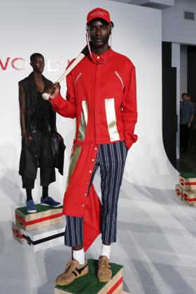 2018春夏《Wood house》男装纽约时装周走秀高清图片