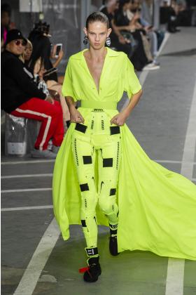 2019春夏巴黎《off-white》女装发布会