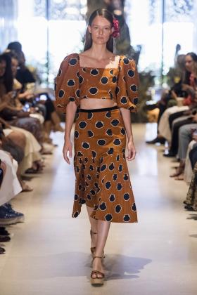 2020早春纽约JohannaOrtiz女装发布会