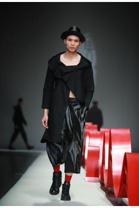 2019春夏北京《黄刚》男女装发布会