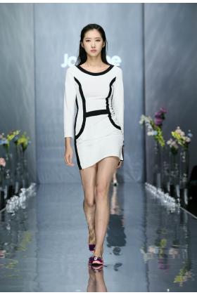 2019春夏北京《Jasmine》女装发布会