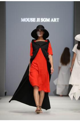 2019春夏北京《Mouse Ji Sgm Art》男女装发布会
