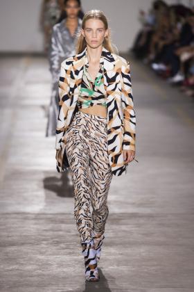 2019春夏米兰《roberto-cavalli》女装发布会