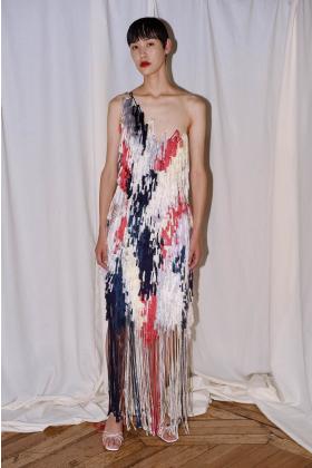 2019春夏伦敦《xu-zhi》女装发布会