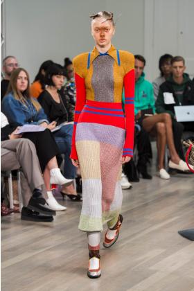 2019春夏伦敦《kiko-kostadinov》女装发布会