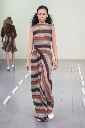 2019春夏伦敦《edeline-lee》女装发布会