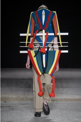 2018春夏《Craig green》男装伦敦时装周走秀高清图片