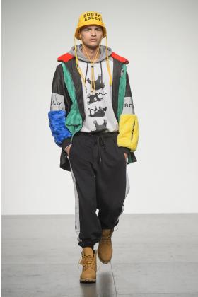 2018春夏《Bobby abley》男装伦敦时装周走秀高清图片