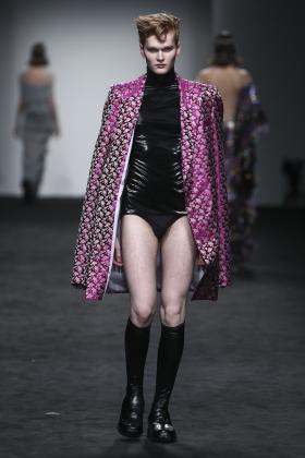 2019春夏上海《Ban Xiaoxue》男装发布会