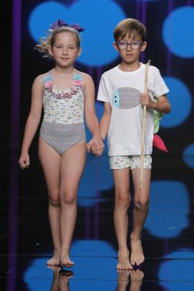 2019春夏大加纳利岛《El Barquito De Papel》内衣泳装发布会