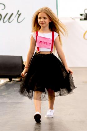 2019春夏敖德萨《Ansur》童装发布会