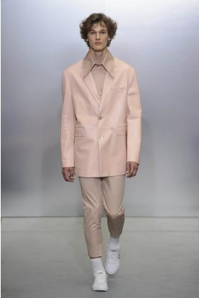 2018春夏《sean suen》男装巴黎时装周走秀高清图片