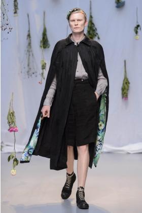 2018春夏《geoffrey b》男装巴黎时装周走秀高清图片