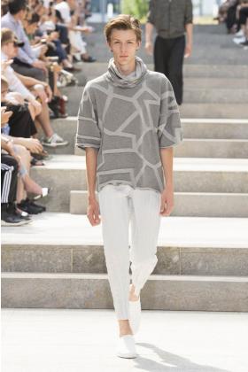 2018春夏《issey miyake》男装巴黎时装周走秀高清图片