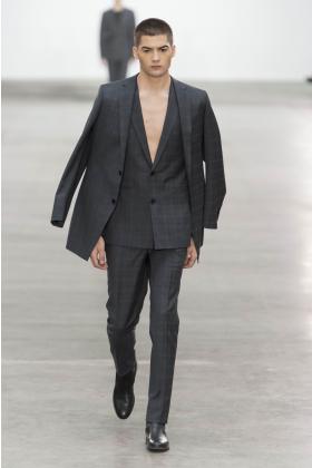 2020春夏伦敦HLAxAEXbyJDCOMInc男装发布会