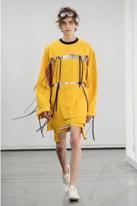 2018春夏《hugo costa》男装巴黎时装周走秀高清图片