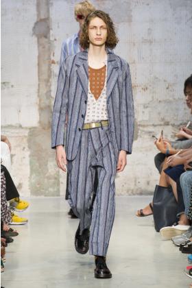 2018春夏《Marni》男装米兰时装周走秀高清图片