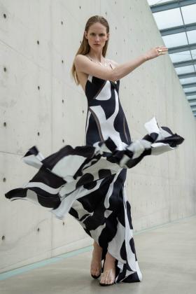 2020早春纽约Galvan女装发布会