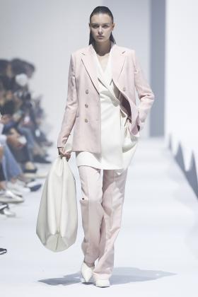 2019春夏上海《IMM》女装发布