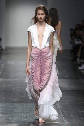 2019春夏上海《Luem》女装发布