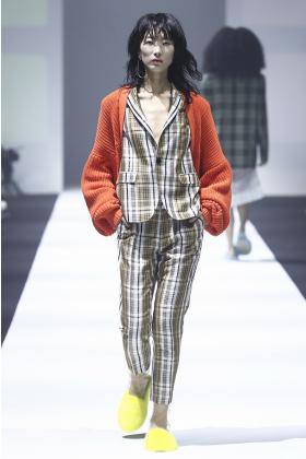 2019春夏上海《Nauoung》女装发布