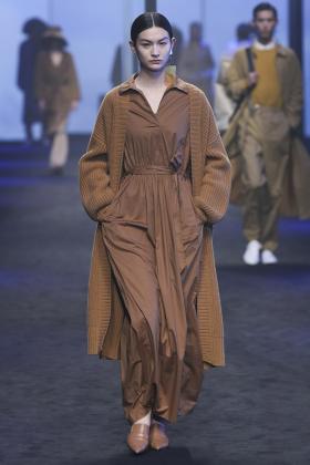 2019春夏上海《Me&City》女装发布