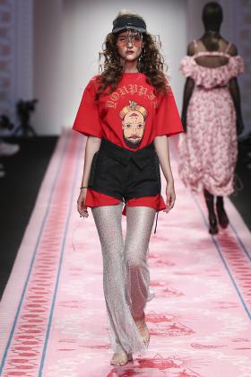 2019春夏上海《Youppie !》女装发布